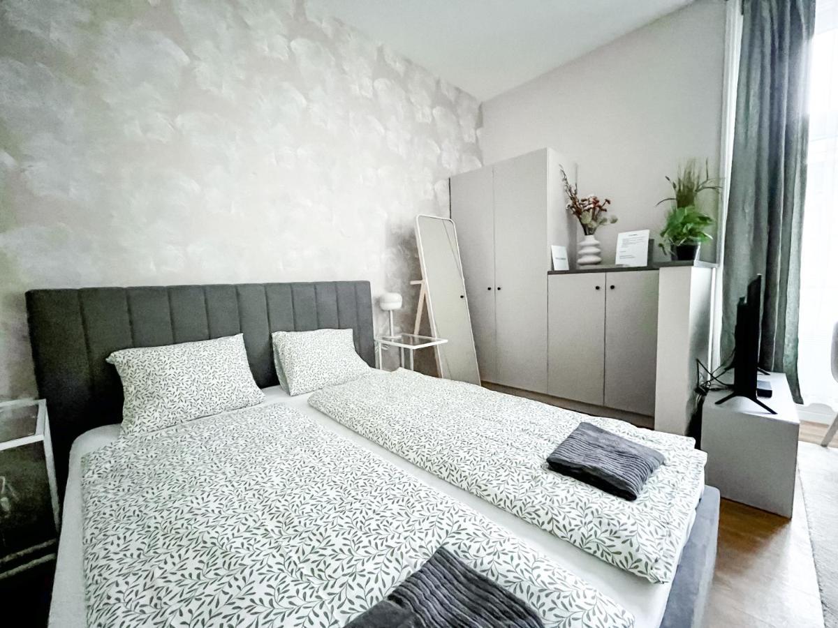 T32 Central Modern Suites Budapest Luaran gambar