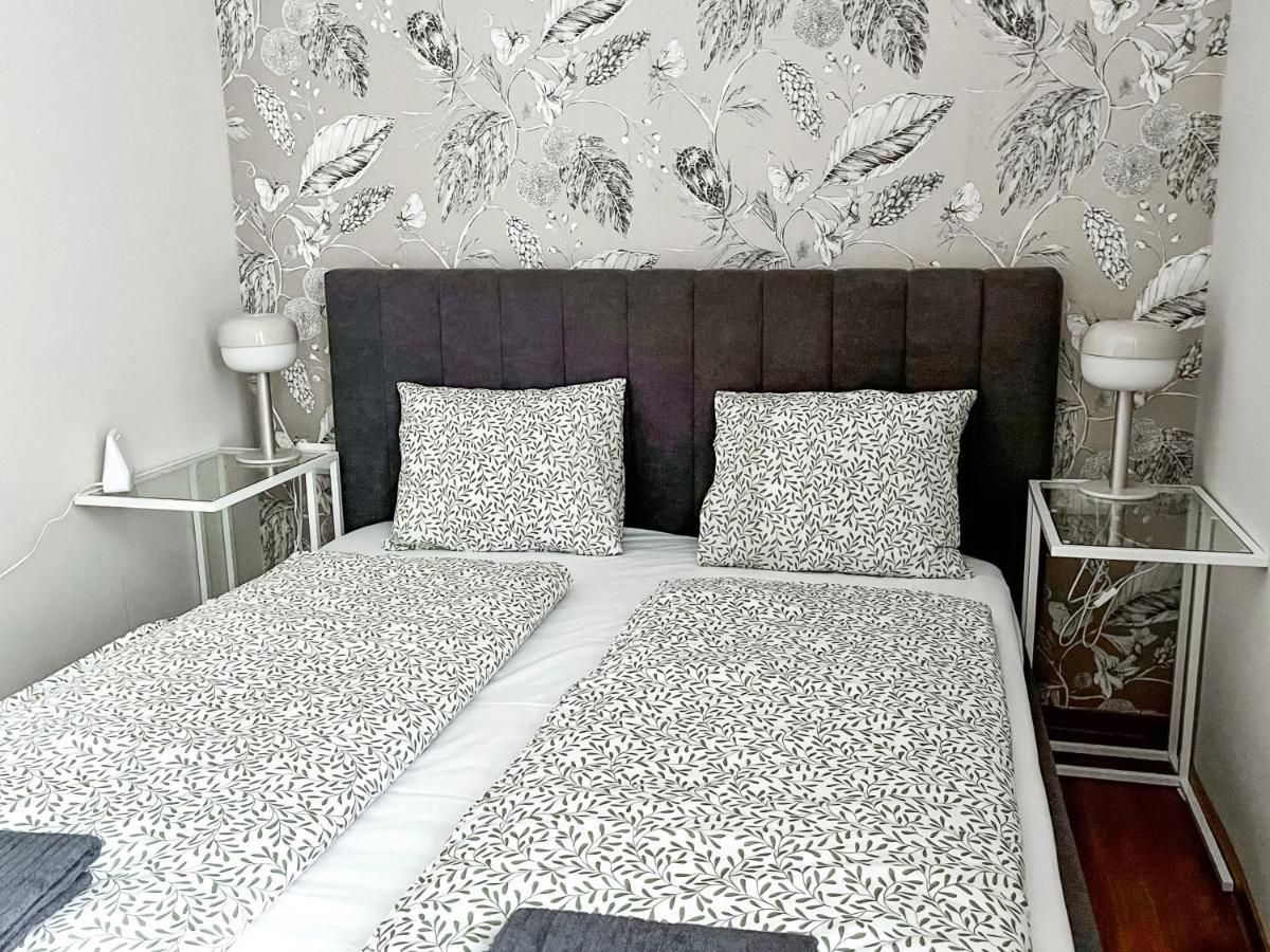 T32 Central Modern Suites Budapest Luaran gambar