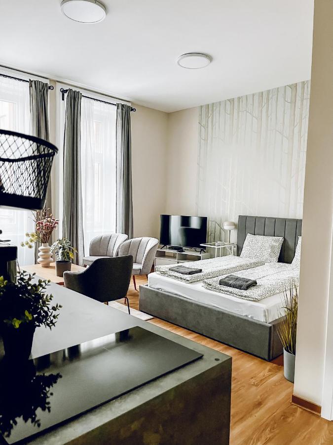 T32 Central Modern Suites Budapest Luaran gambar