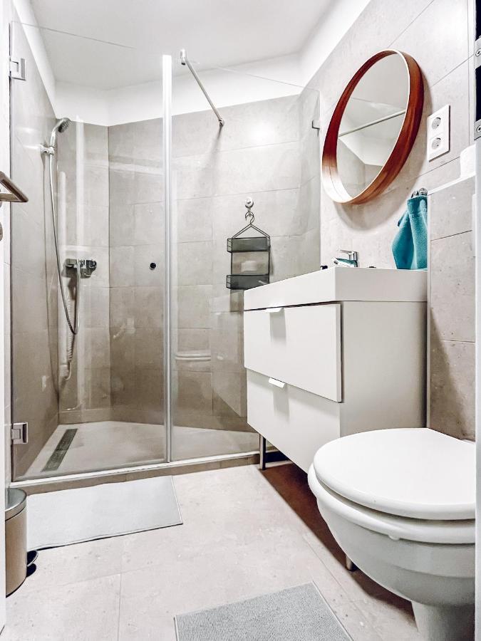 T32 Central Modern Suites Budapest Luaran gambar